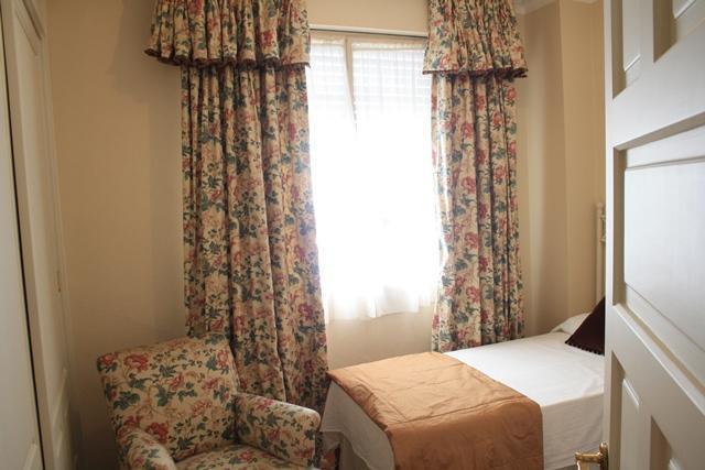 Apartamento Plaza Nueva เซบีญา ภายนอก รูปภาพ