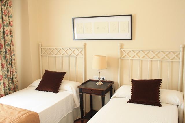 Apartamento Plaza Nueva เซบีญา ภายนอก รูปภาพ
