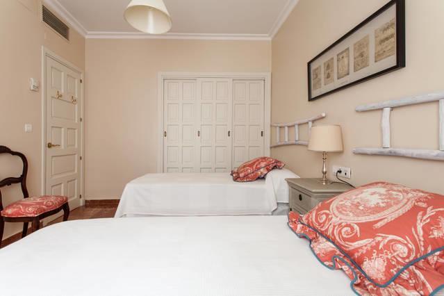 Apartamento Plaza Nueva เซบีญา ภายนอก รูปภาพ
